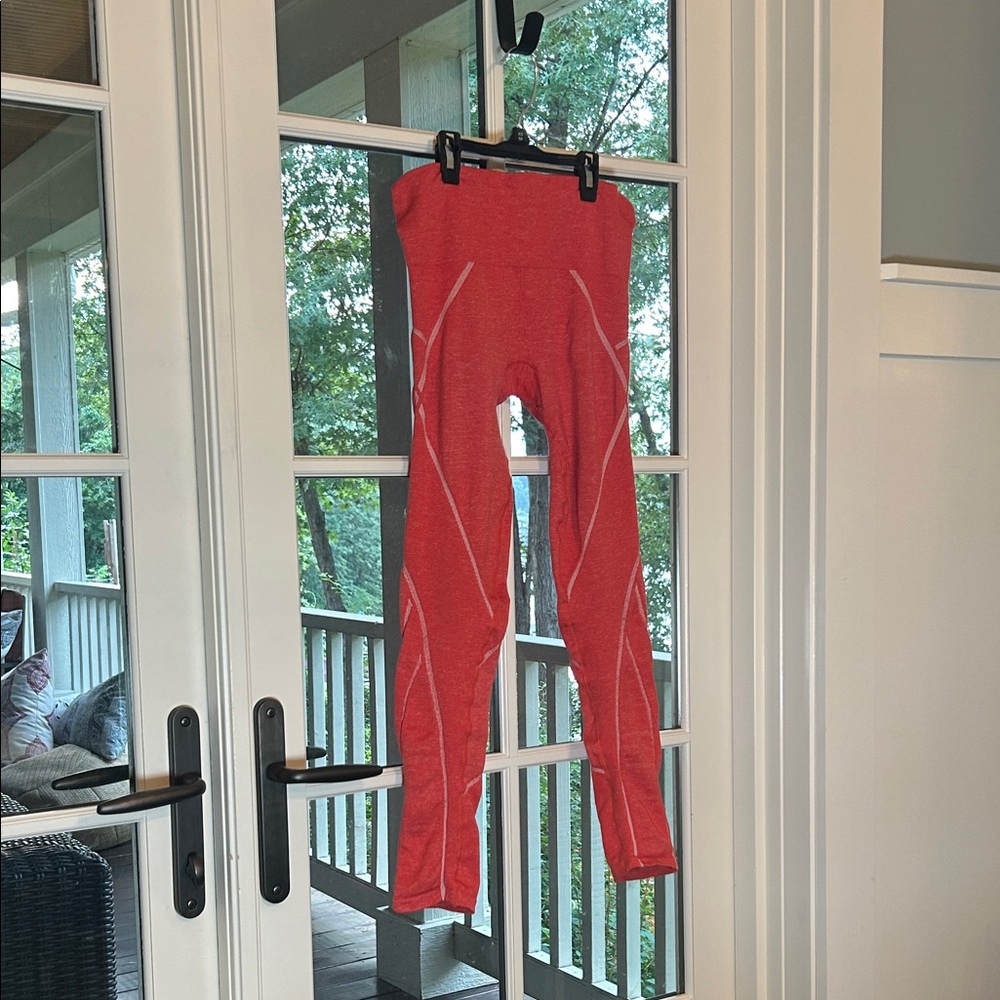 Athleta Red and Pink Leggings Women’s small